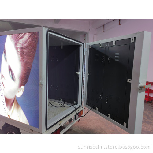 Easy Install P4.8 Tricycle LED Panel - Waterproof IP65 Scooter Billboard Cabinet for Advertising